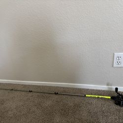 Laser Stick 6’0 With Daiwa Saltist Level Wind Reel