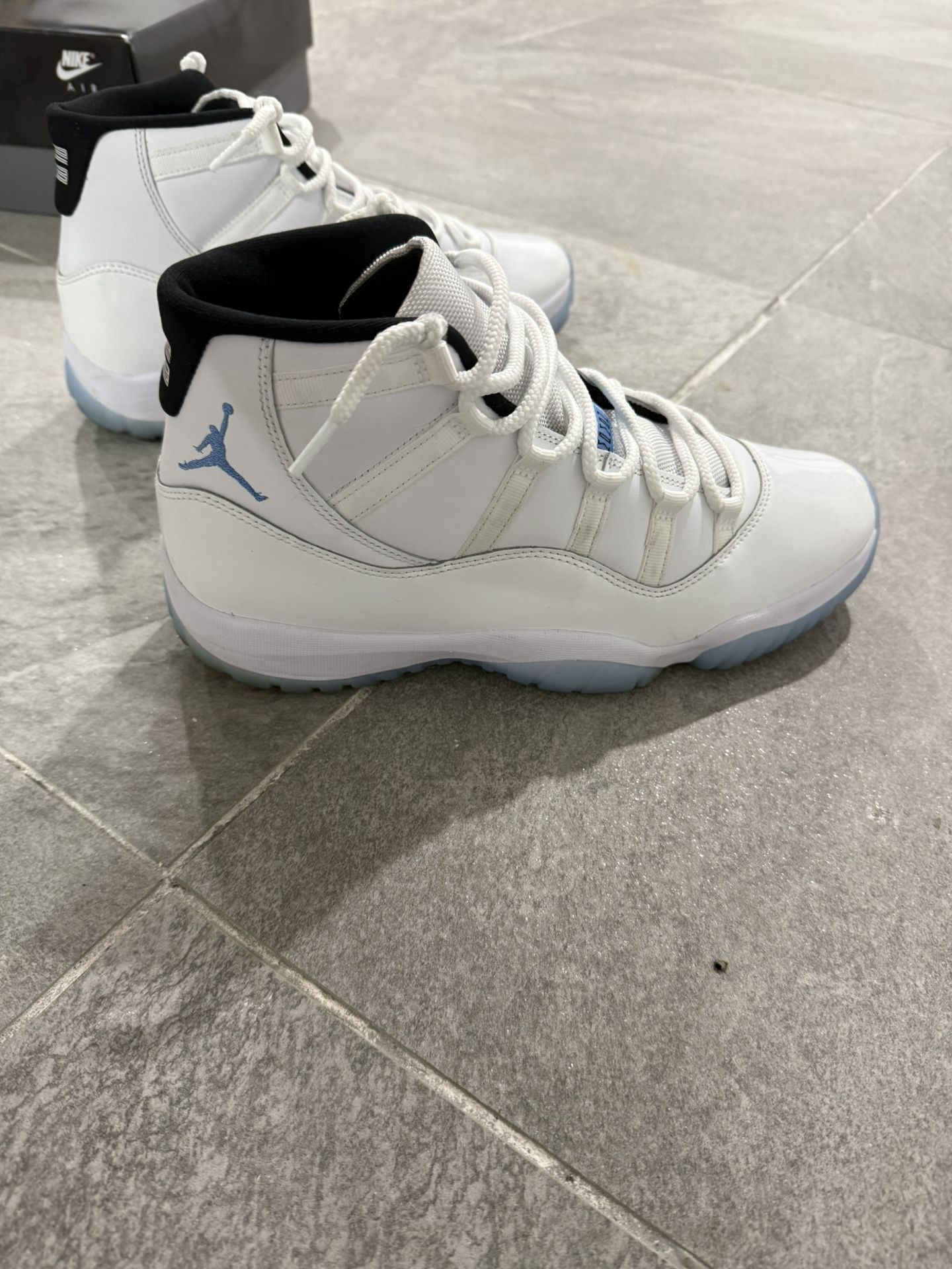 Jordan 11 Colombia