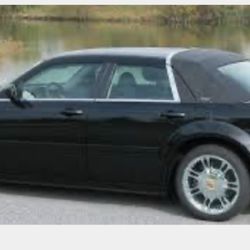 2005 Chrysler 300 Landau Roof