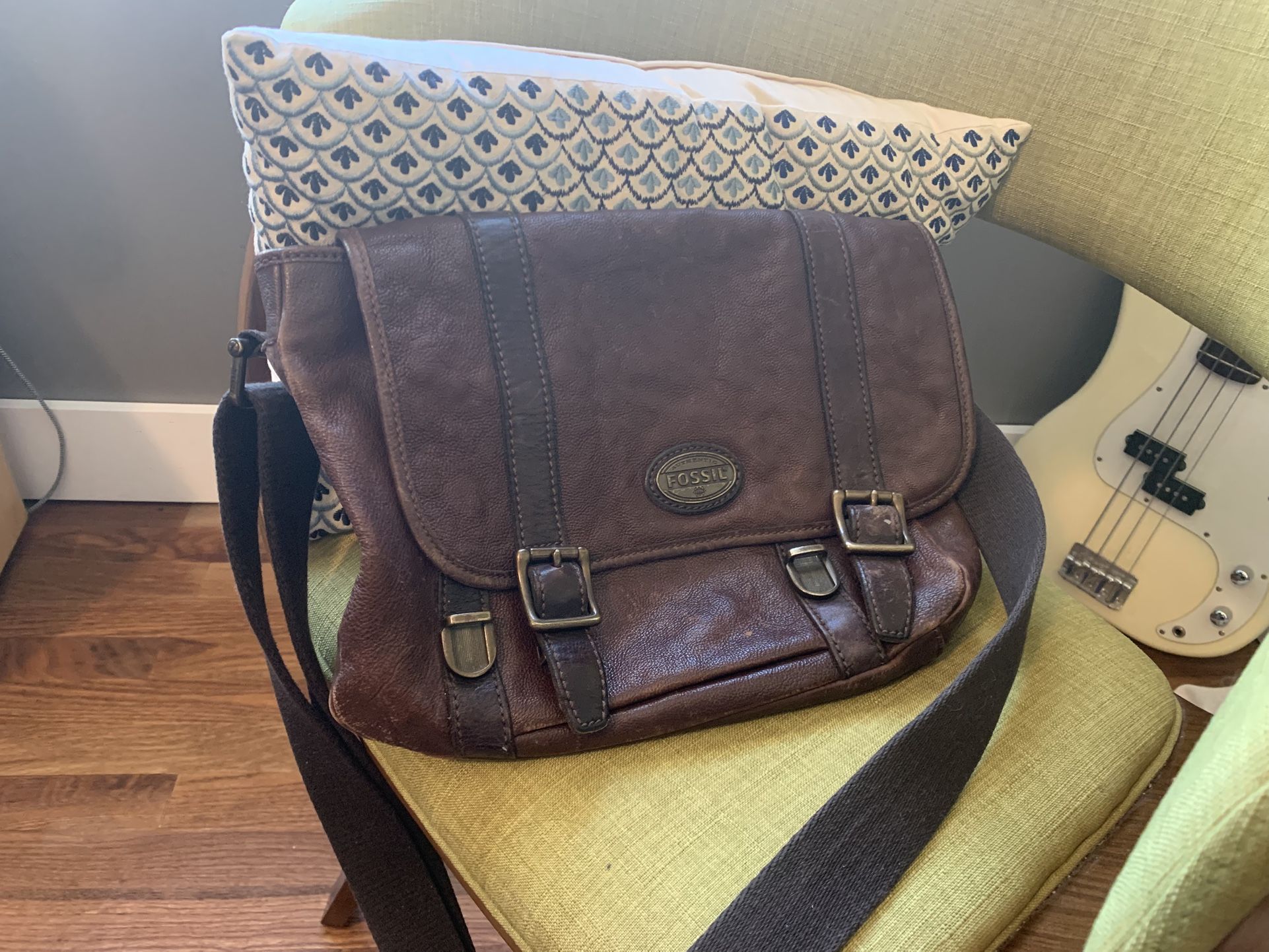 Leather Fossil Messenger Bag