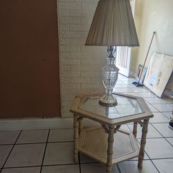 LAMP & END TABLE $30