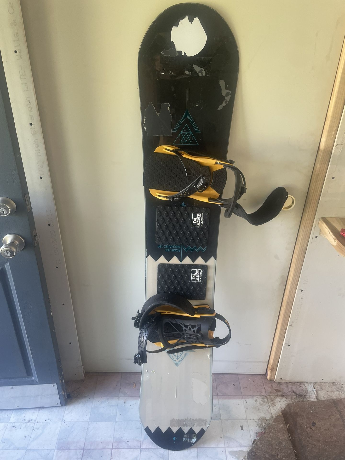 Snowboard