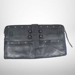 Stunning Vintage Chloe Black Calfskin Leather Clutch