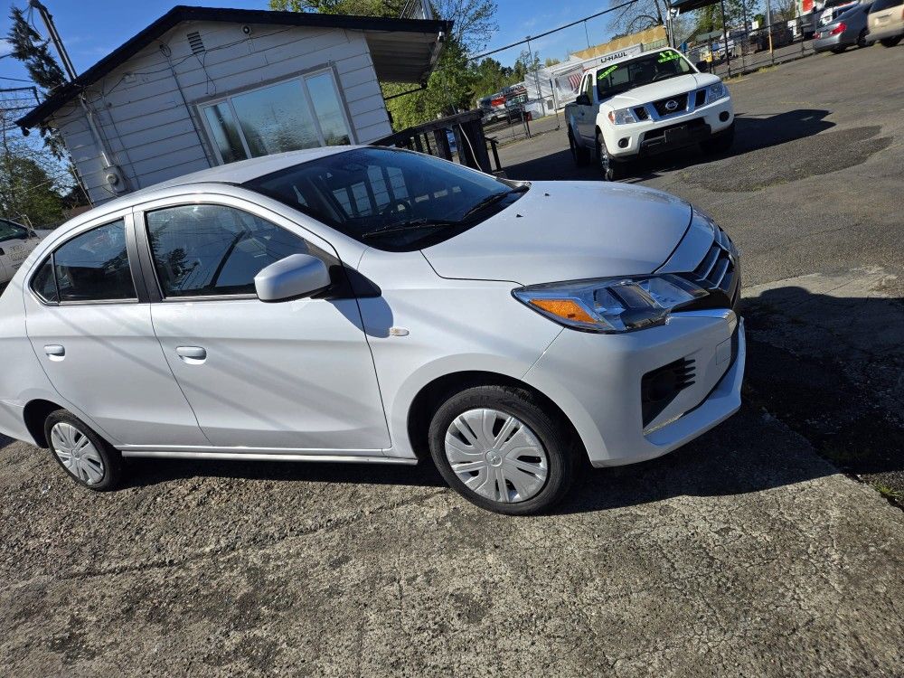 2024 Mitsubishi Mirage G4