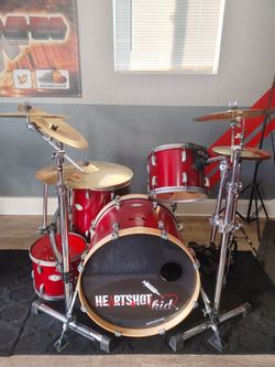 Drum Set - Pearl Vision VX Birch Shell Pack