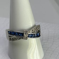 BEAUTIFUL WOMEN ‘S RHINSTONE RING SIZE 10✨HIGH QUALITY   