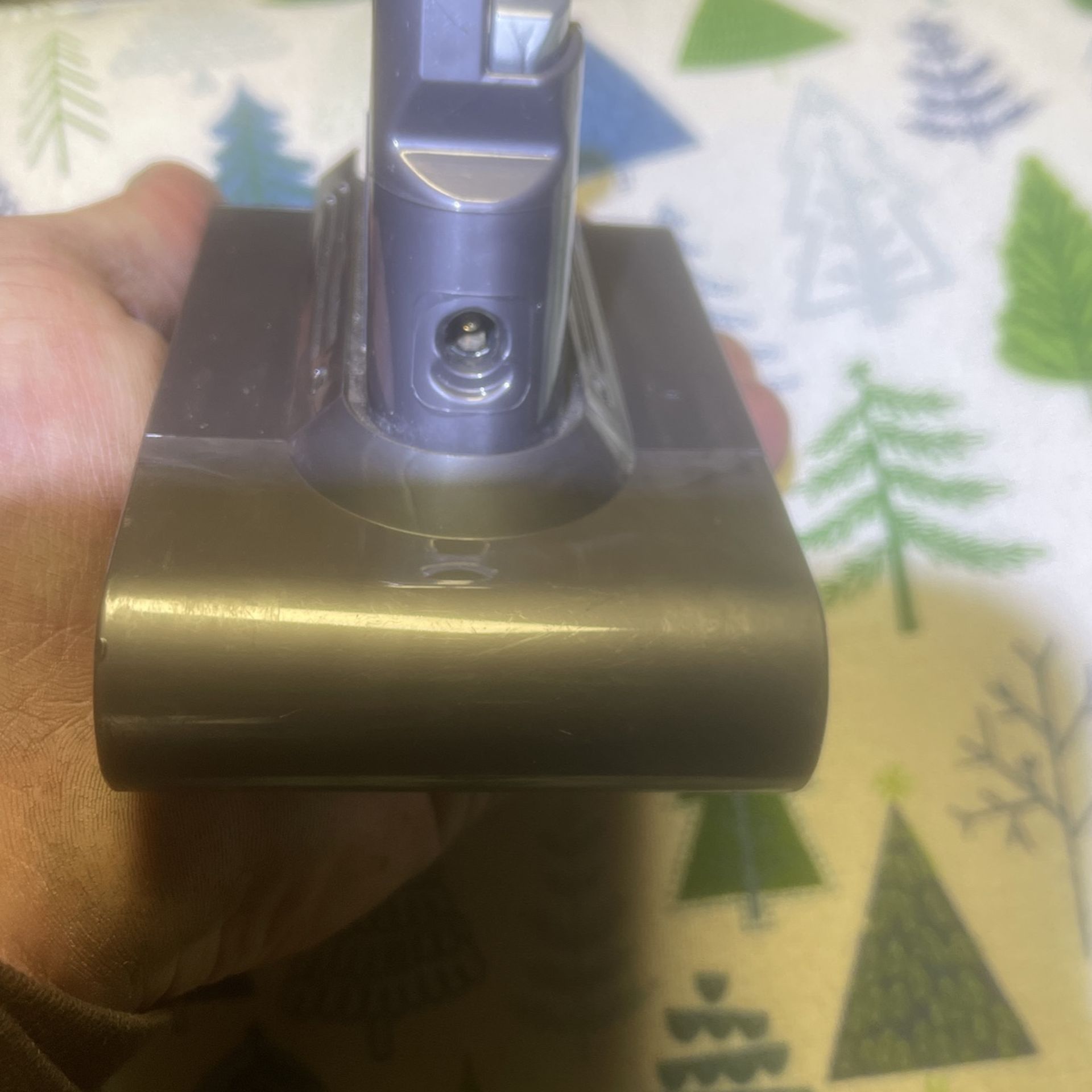 Original Dyson Brand SV03 Sv04 Battery Works Great Vacuum