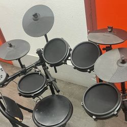 Electronic Drum Set