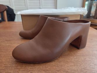 Vince Tala Calfskin Block-Heel Mules size 7.5