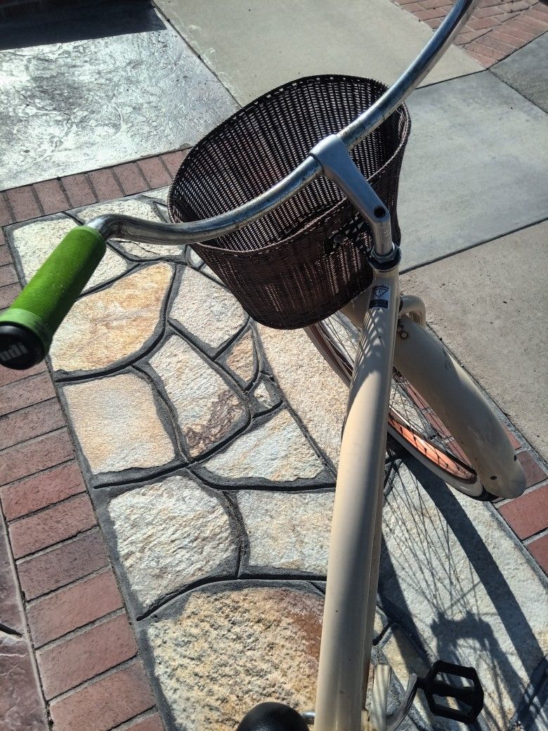 $140 OBO Firmstrong Beach Cruiser