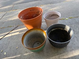 Flower pot