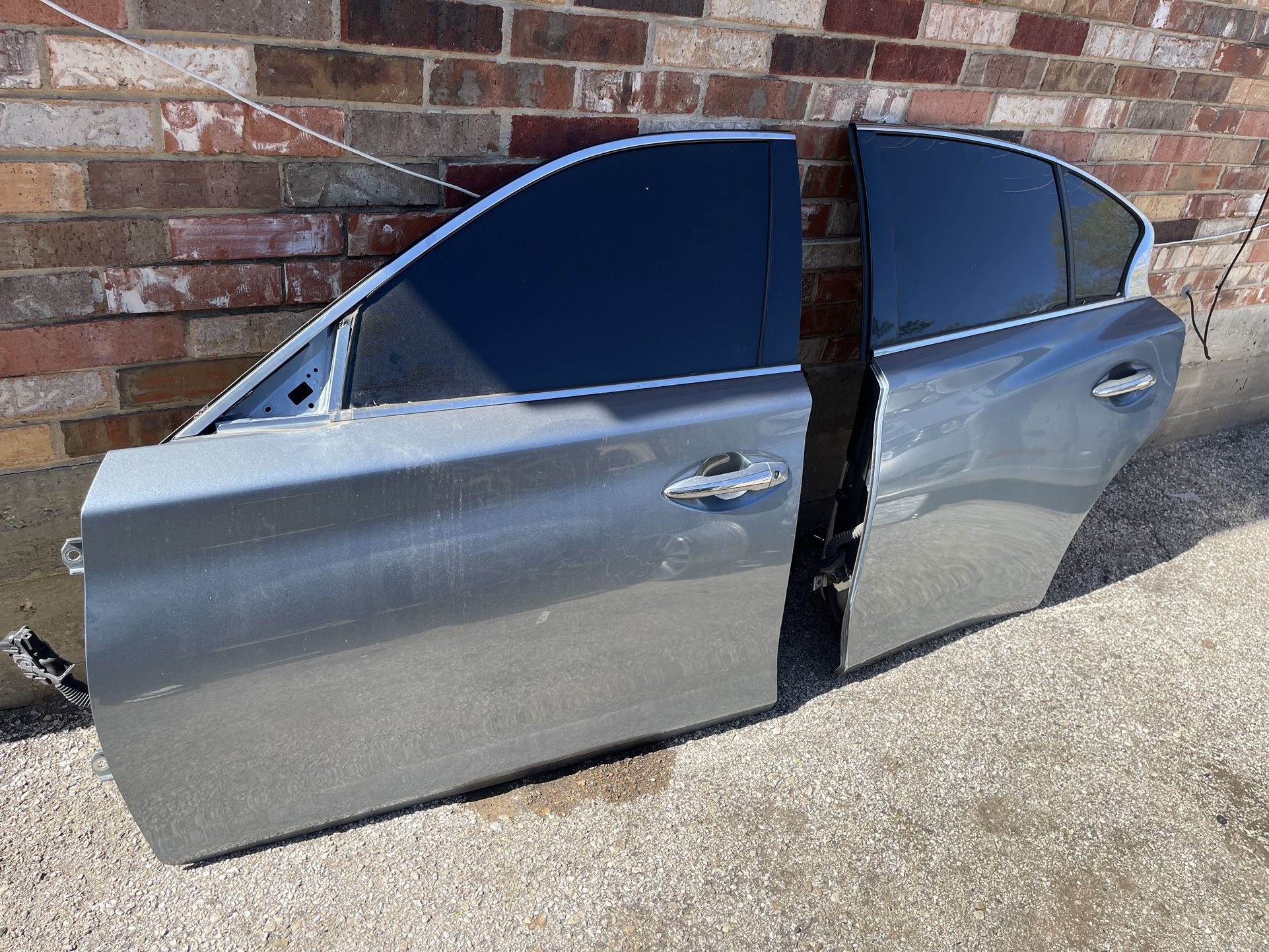 2015-2020 Infiniti Q50 Front/Rear Complete Doors 