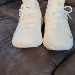 Women Puma Size 8.5 New