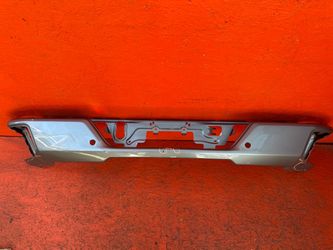 2023 2024 2025 2026 Chevrolet Colorado GMC Canyon Rear Bumper OEM (contact info removed)2