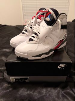 Jordan 8 Bugs Bunny