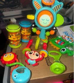 Preowned 8 pcs Hap-p-kid little learners in excellent condition located off lake mead and Simmons area asking $20 for all