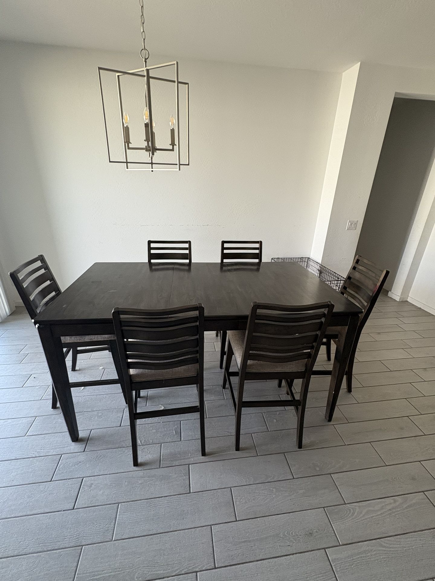 Table & Chairs For Sale! 