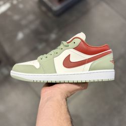 Jordan 1 Low “Jade Horizon” Sizes 8 / 8.5 / 9 / 9.5 / 10 / 10.5 / 11 / 12 / 13 IN HAND BRAND NEW
