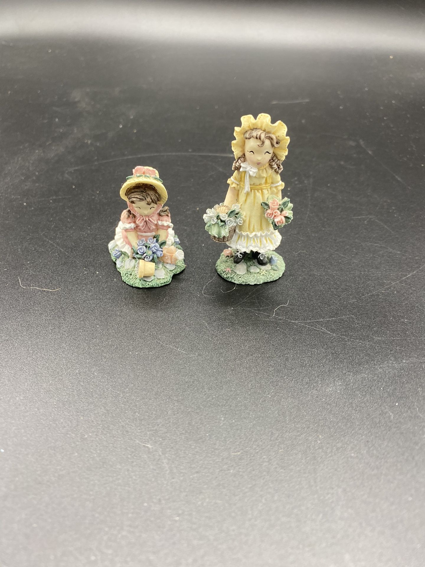 Ivy & Innocence Katie Jayne Tucker Figurine 05123 & 05122 1997 Cast Art