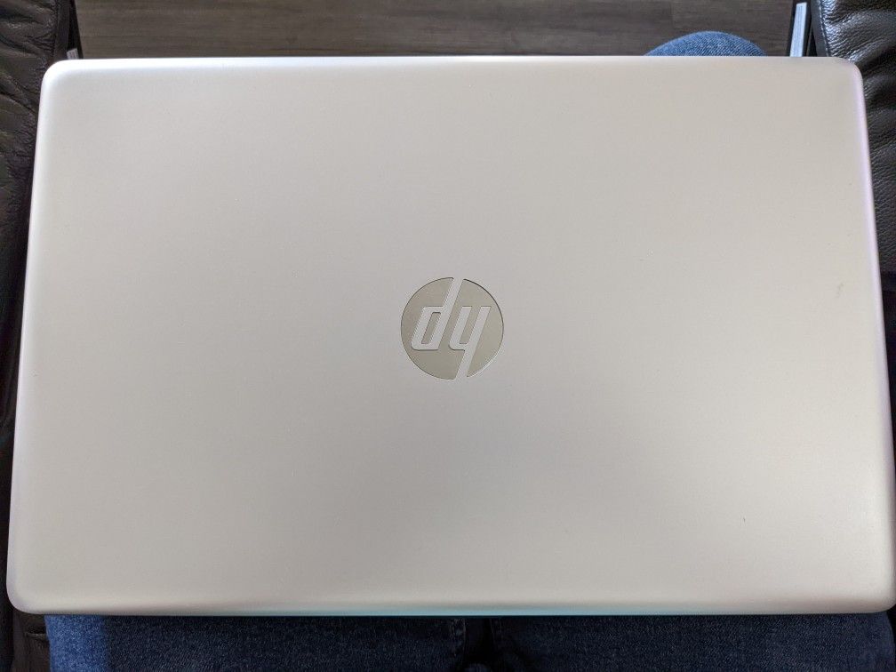 Hp Laptop -- Like New