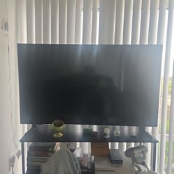 50in Smart TV Comes W. Remote 10/10 Condition Fast Responses & Pick Up In Minutes Rather Day 