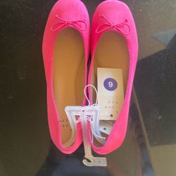 A new day Size 6 Pink Brand new $10