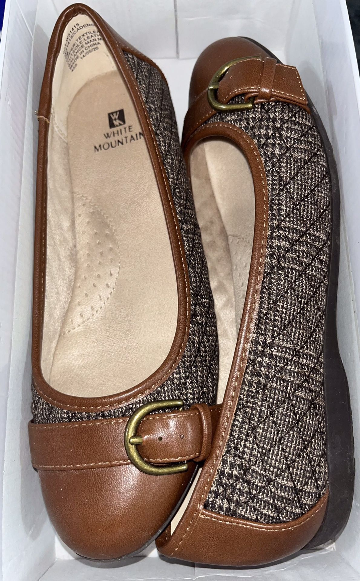 Ladies Flats Shoes
