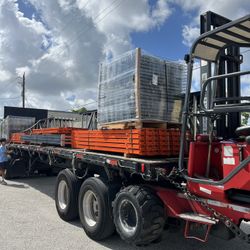 Pallet Racks Warehouse Industrial Shelving Forklifts 