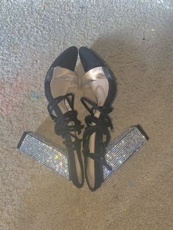 Wouldn’t that be nice heeled ( fashion nova)