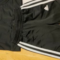 Adidas Toddler Size 4 Outfit 