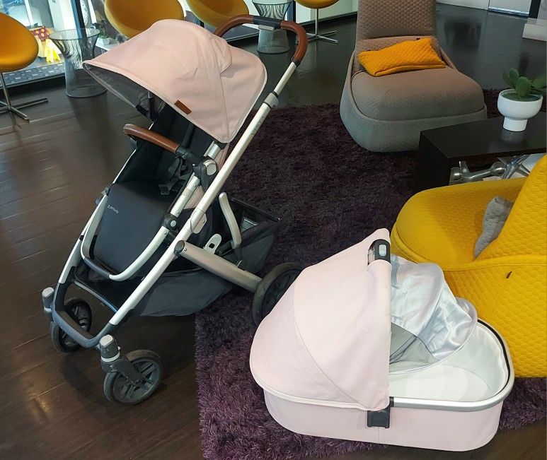 Baby Girl Vista V2 uppababy ping stroller toddlerseat bassinet