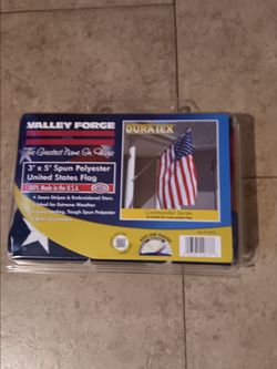 Like new Valley Forge 3x5 sewn United States Flag