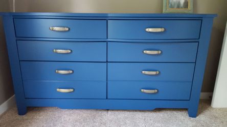 Blue dresser - 6 drawers