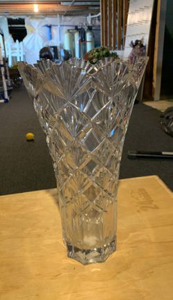 Vase - crystal
