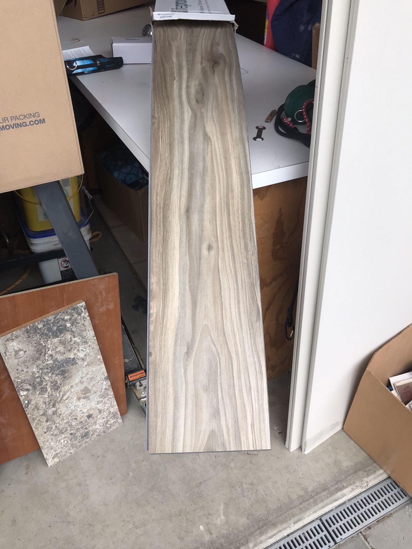 Plank Vinyl Flooring