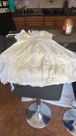 Women’s white dress