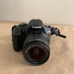 Canon EOS Rebel T7