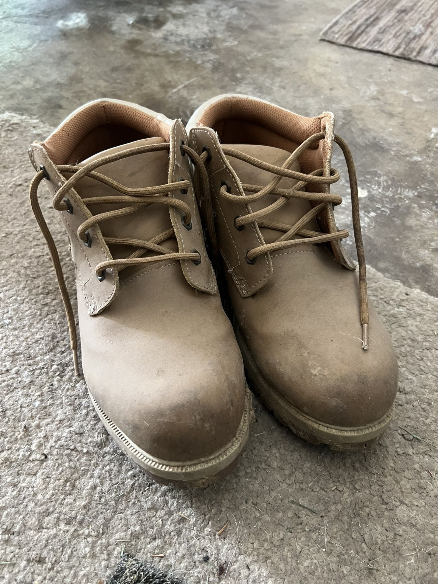 Men’s Dexter Boots, Beige, Size 10