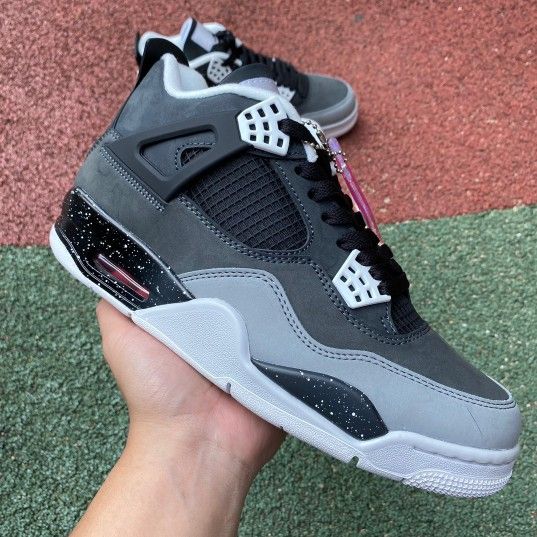 Air jordan 4s more colors available