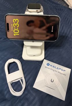 7 Series Apple Watch, 45mm w/ Journey 3 in 1 charger