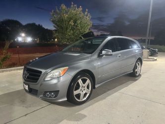 2011 Mercedes Benz R350