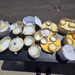 VINTAGE  (60) PIECE NORITAKE CHINA #3983GOLDFler  P