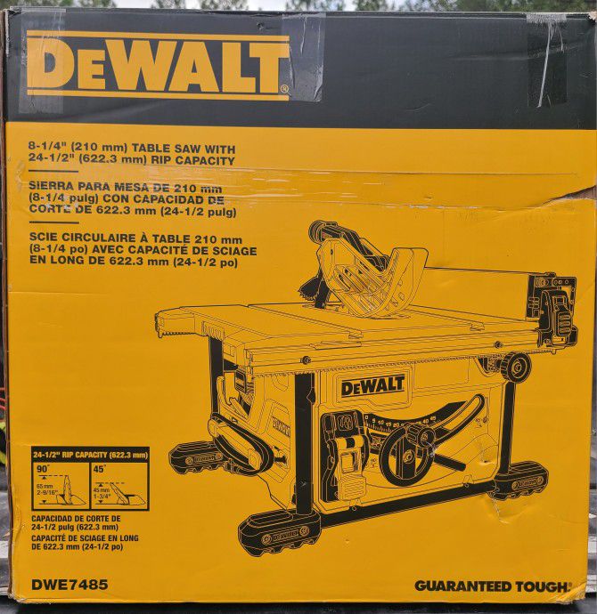 Dewalt 15Amp 8-1/4 In Compact Portable Jobsite Table Saw 