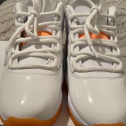 womens air Jordan 11 Retro Low / Orange Citrus