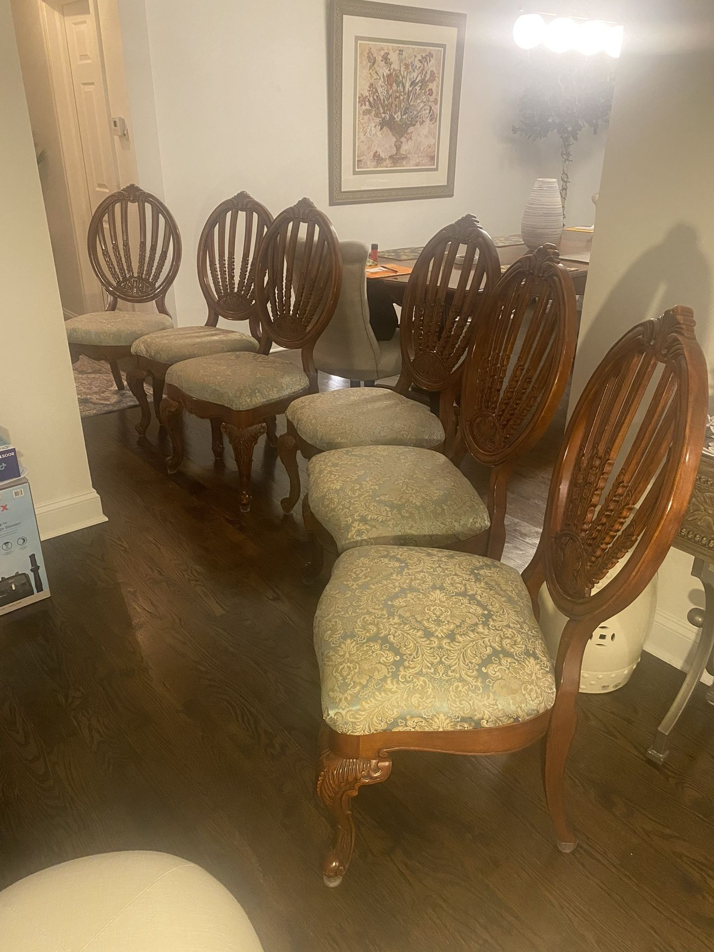 6 Dining Chairs