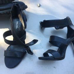 Lnew Heals very nice only $15 firm