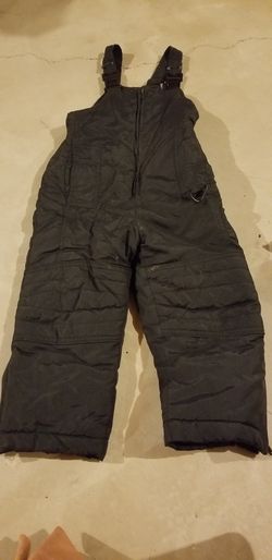 Kids snow pants size 4