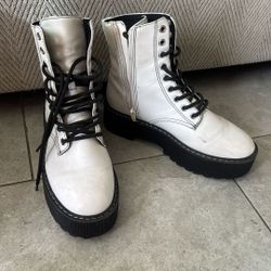 $5 Shoes /each - Cada Uno 