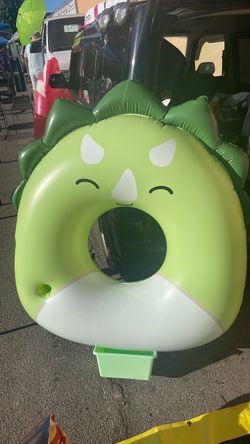 Pool 4’ float Tristan