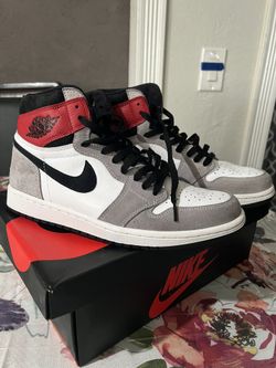 Jordan 1 Light Smoke Grey